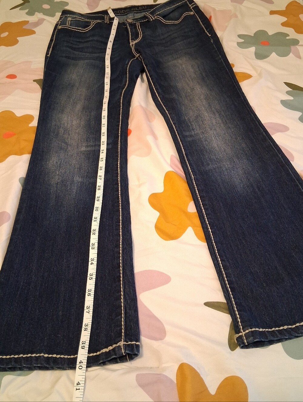 Code Bleu Andrea Women Bootcut Dark Wash Jeans Pant Sz10PR Embroidered - Picture 5 of 15